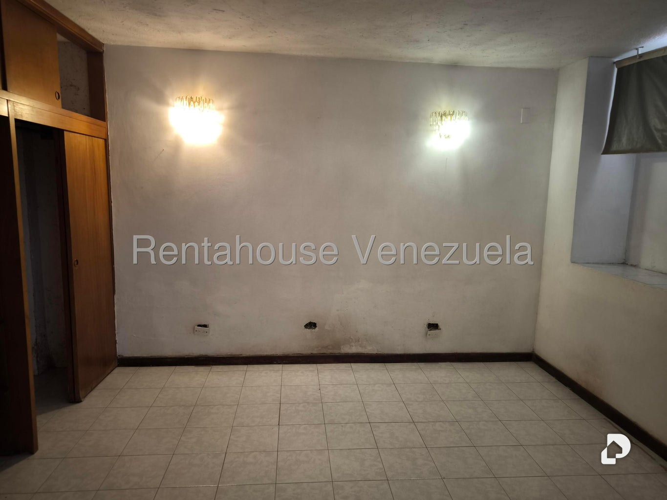 Casa en Cumbres de Curumo, Caracas – 14