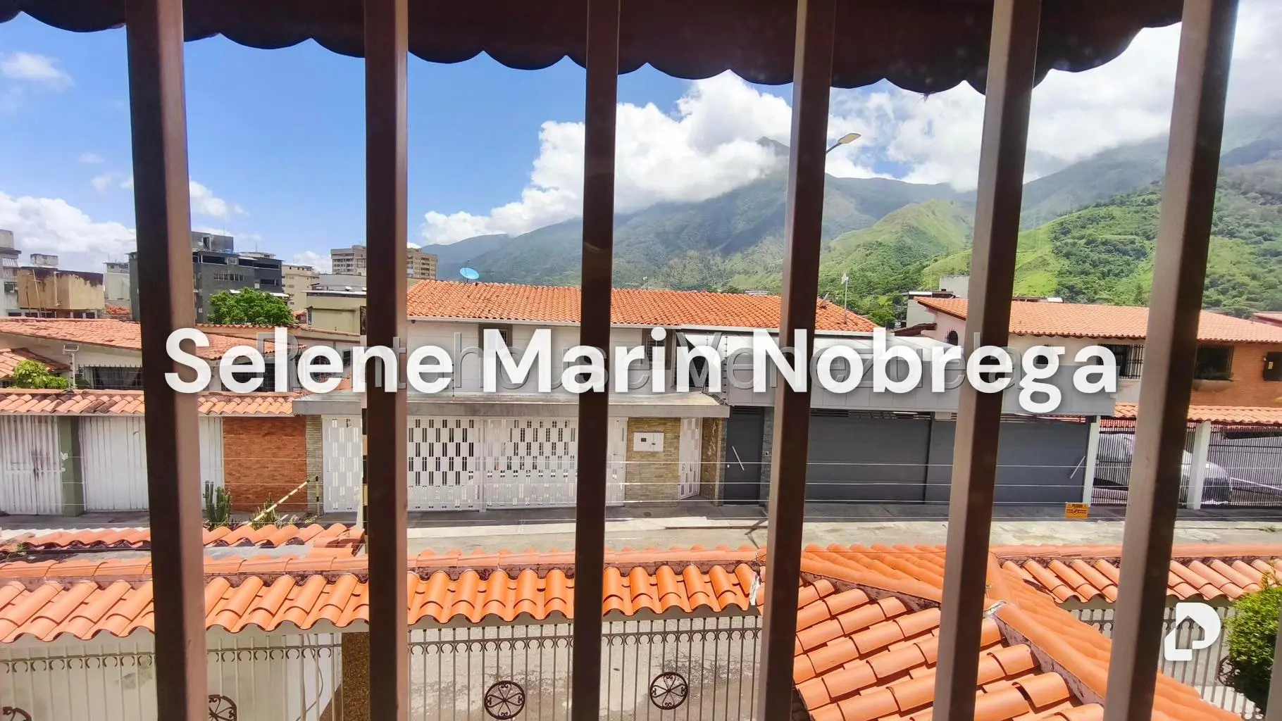 House in El Marqués, Caracas – 19