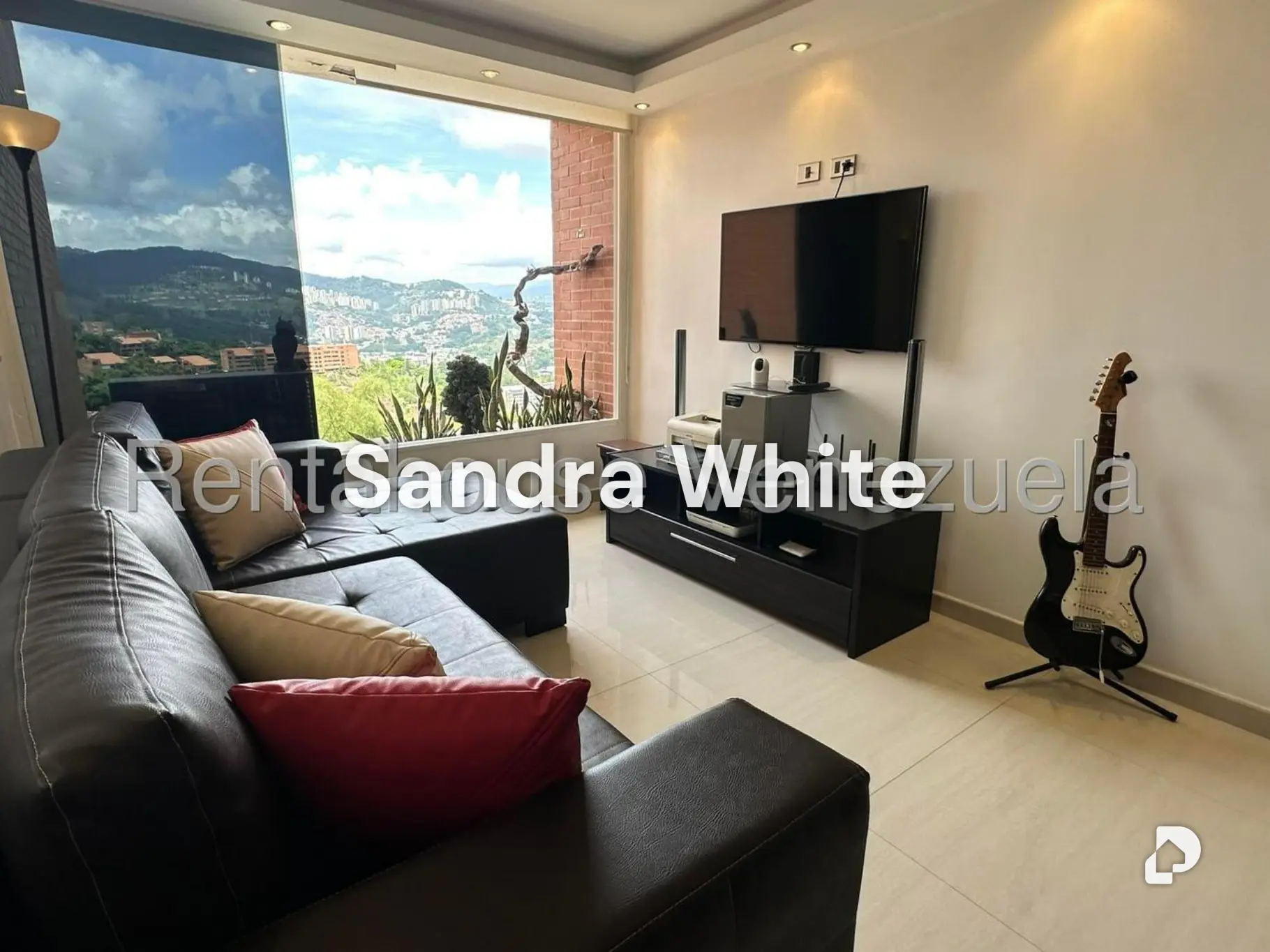 Apartamento en Colinas de La Tahona. 27-4401, Caracas – 4
