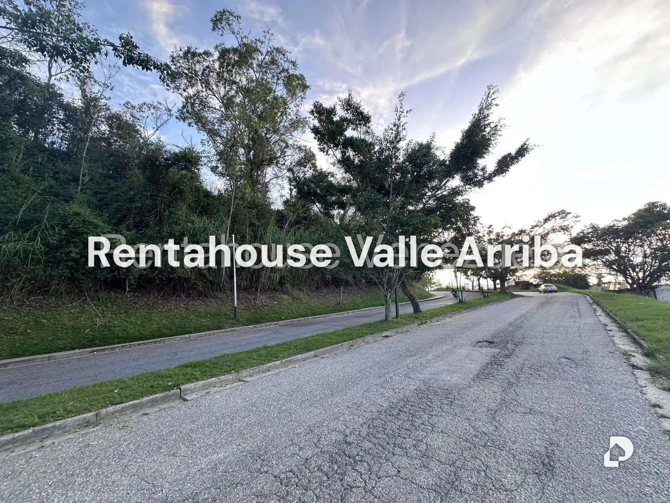 Terreno en La Rosaleda, San Antonio de Los Altos – 5