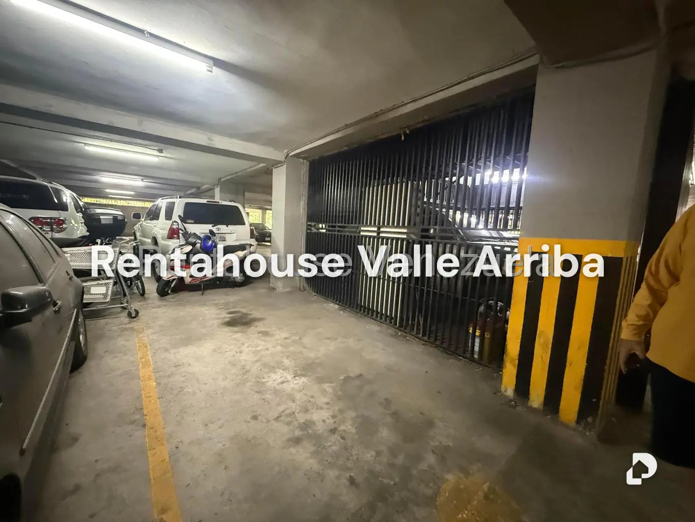 Apartamento en El Cigarral, Caracas – 23