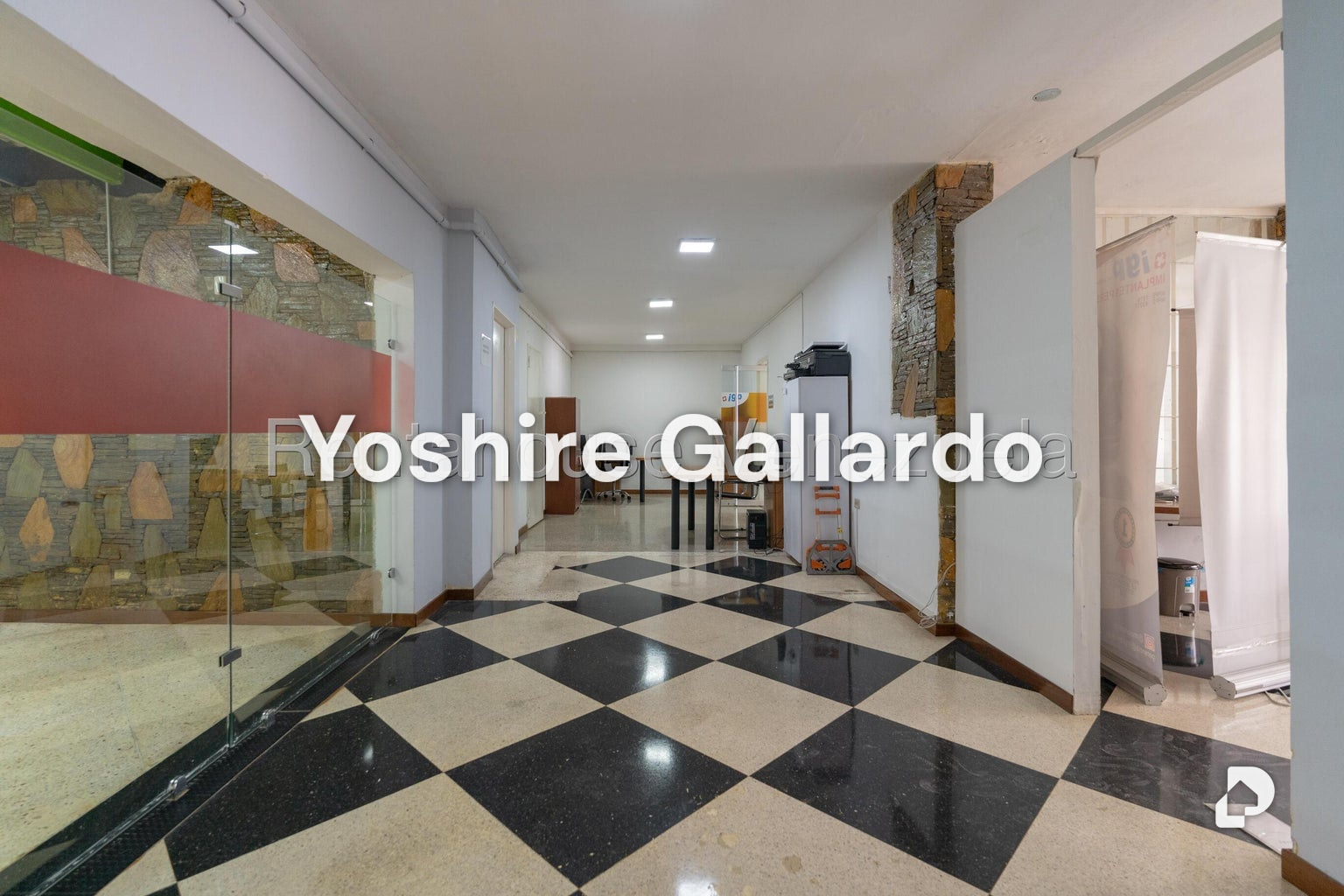 Local comercial en Chuao, Caracas – 19