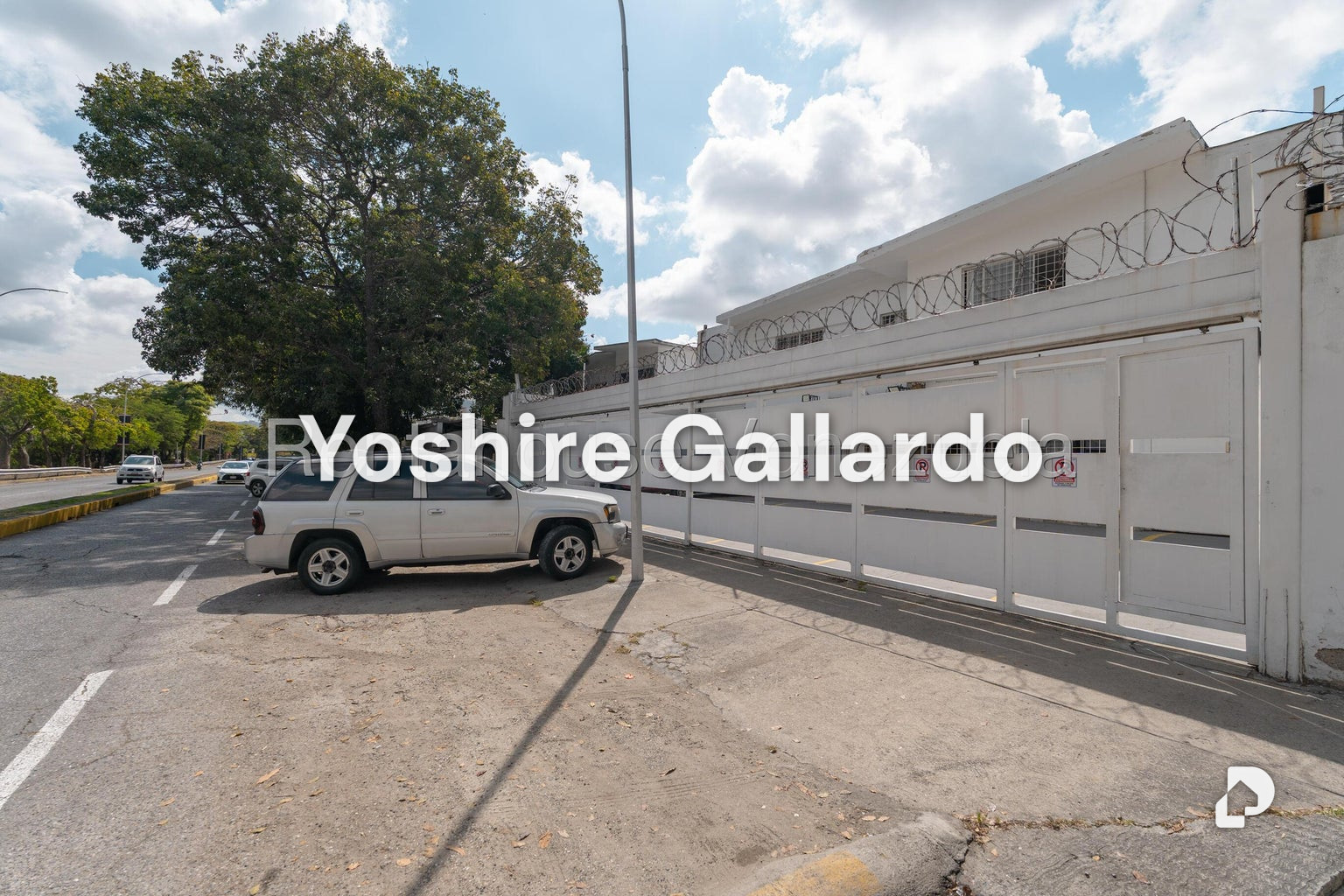Local comercial en Chuao, Caracas – 2