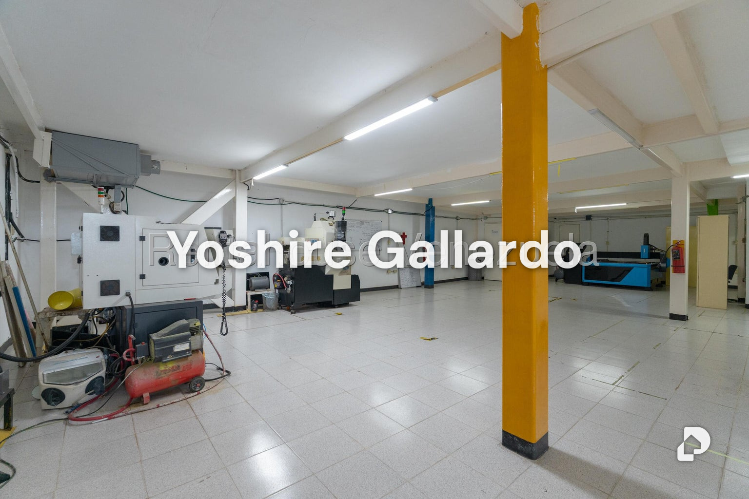 Local comercial en Chuao, Caracas – 21