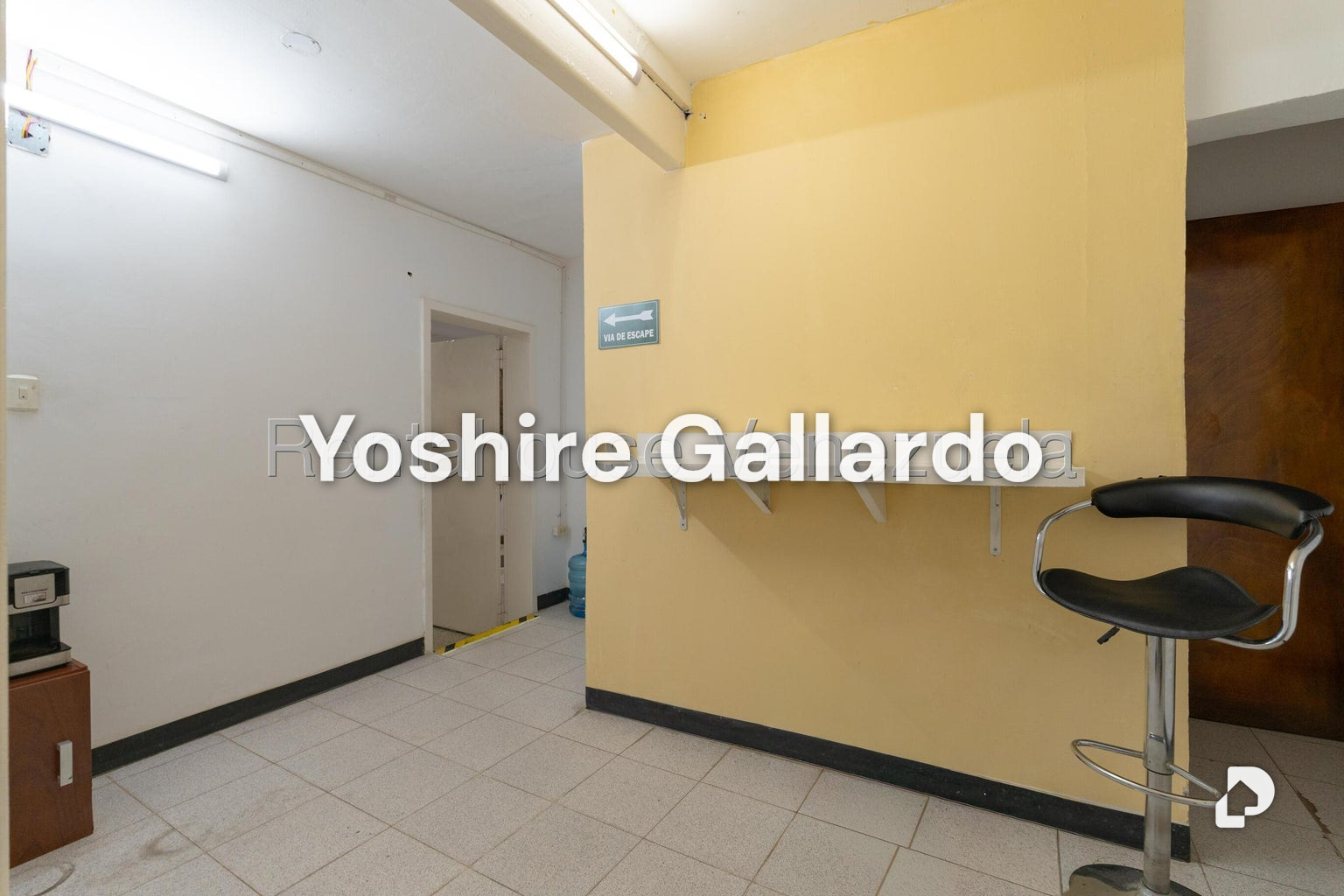 Local comercial en Chuao, Caracas – 9
