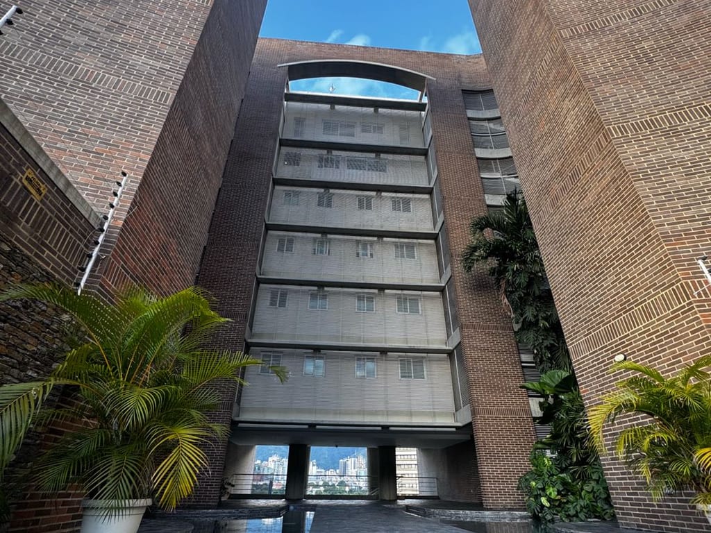 Apartamento en Lomas de Las Mercedes, Caracas - 1