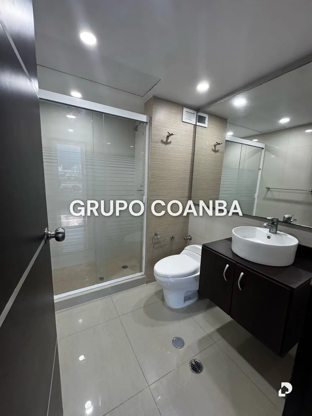 Apartamento en Lomas de Las Mercedes, Caracas – 13