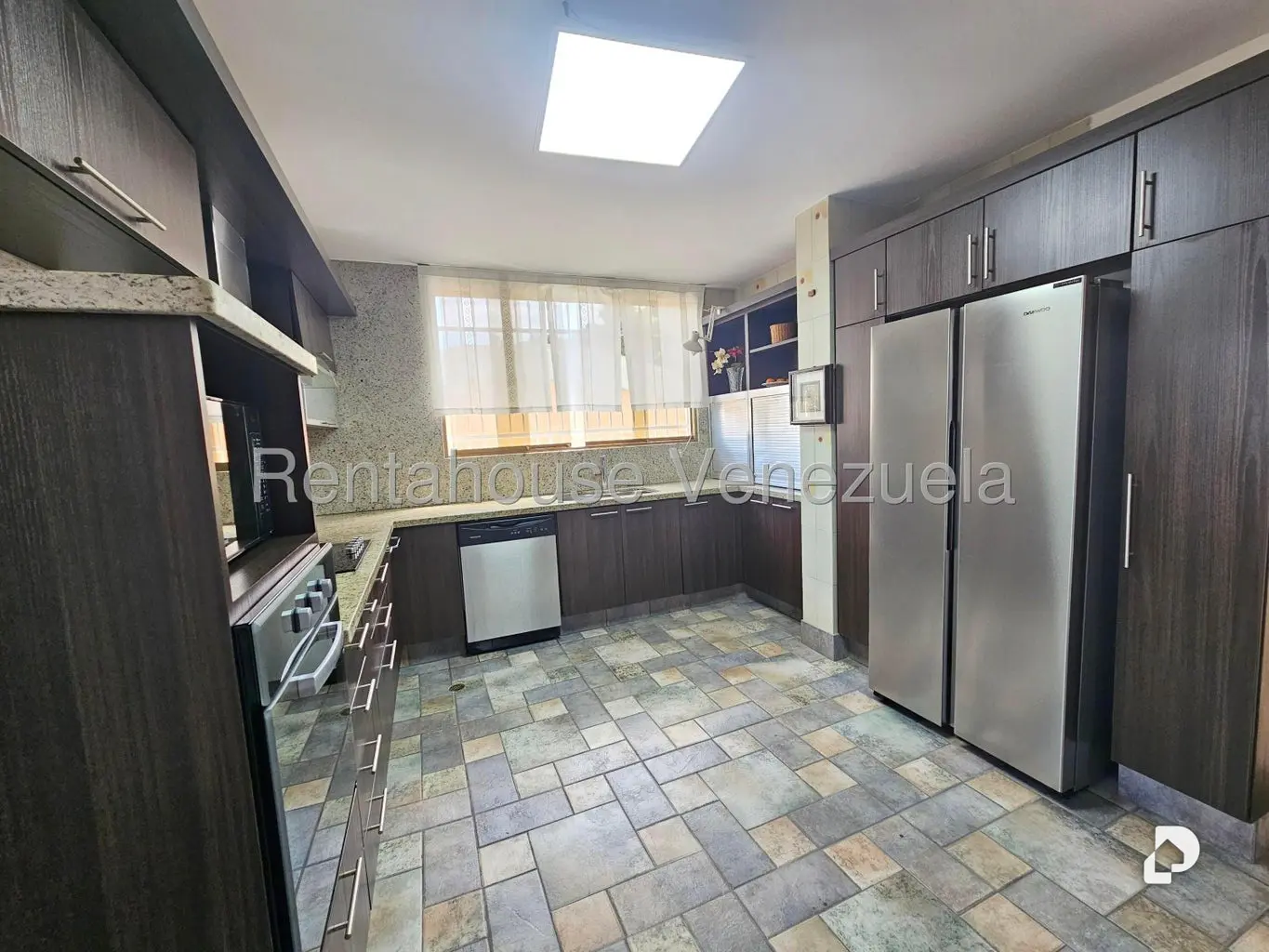 Casa en Los Naranjos (del Cafetal), Caracas – 12