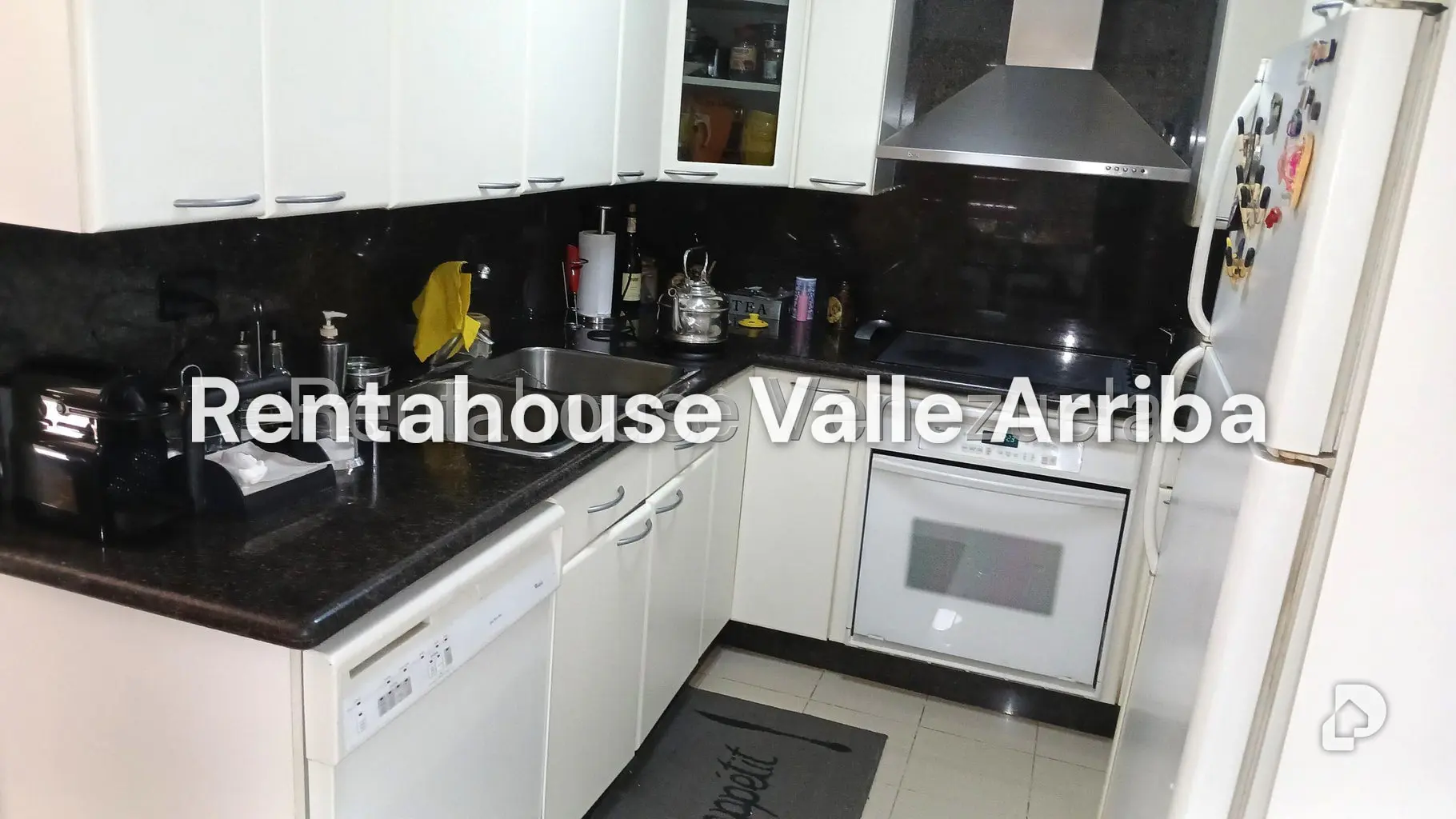 Apartamento en Las Esmeraldas, Caracas – 20