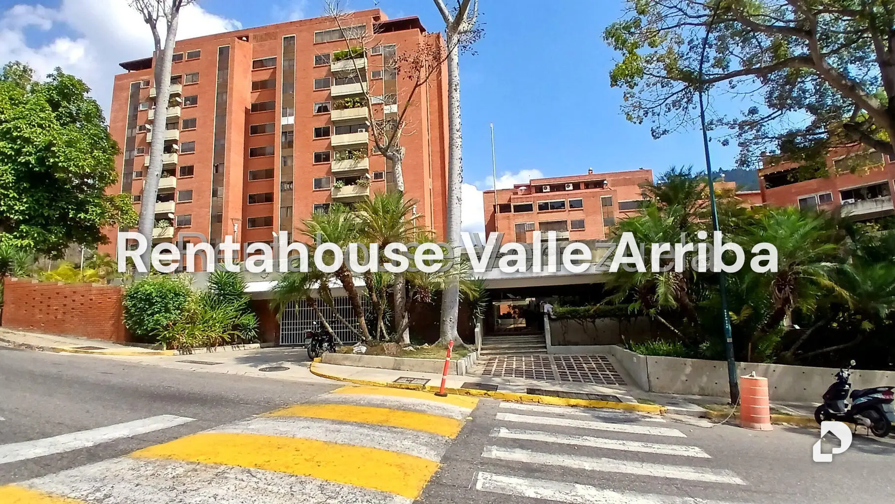 Apartamento en Las Esmeraldas, Caracas – 1