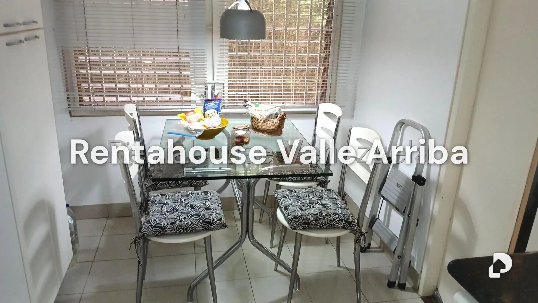 Apartamento en Las Esmeraldas, Caracas – 22