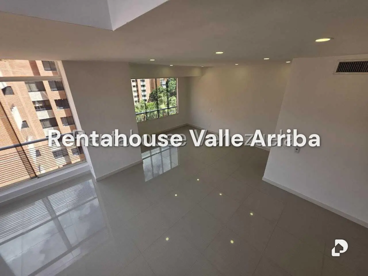 Apartamento en Campo Alegre, Caracas – 25