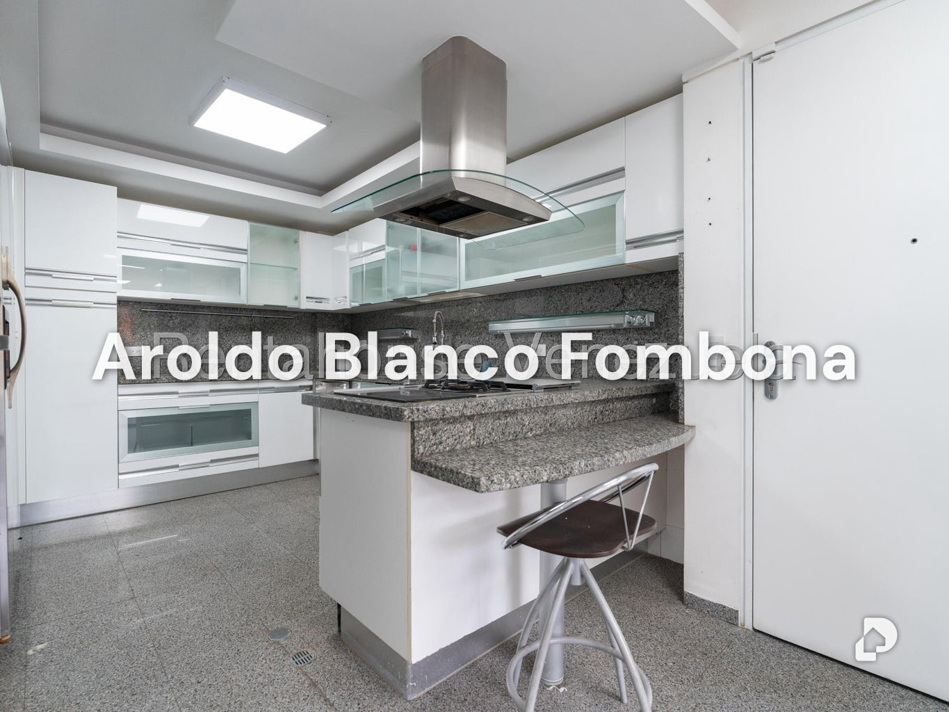 Penthouse in Macaracuay, Caracas – 7