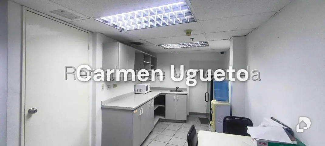 Local comercial en Parroquia San Bernardino, Caracas – 13
