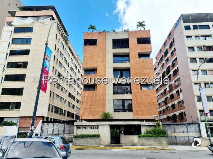 Apartamento en Los Palos Grandes, Caracas – 1