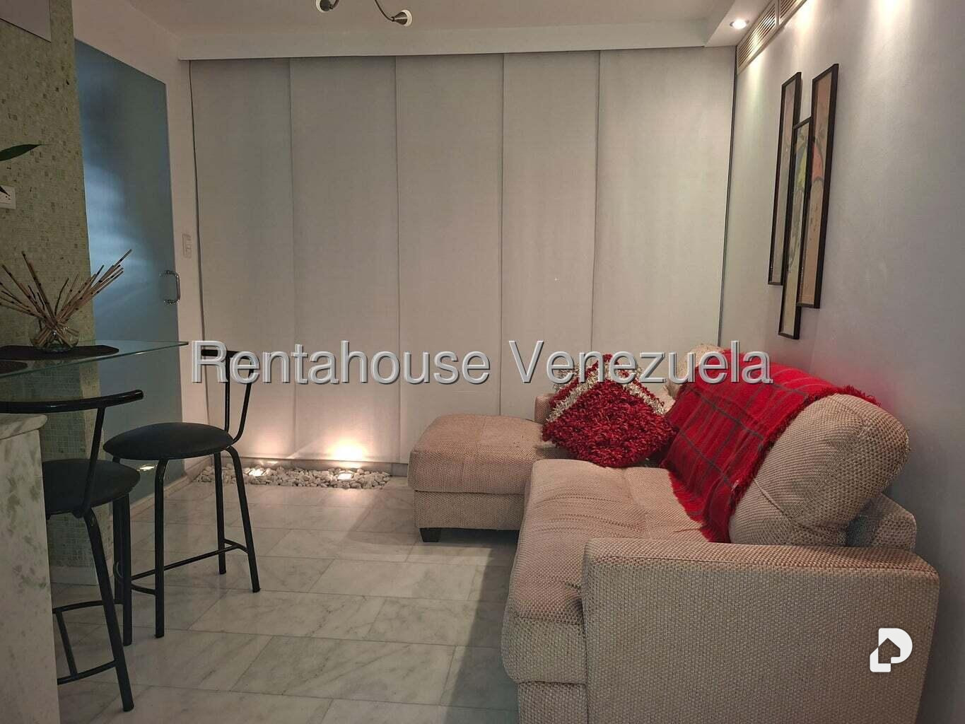 Apartamento en Los Palos Grandes, Caracas – 9
