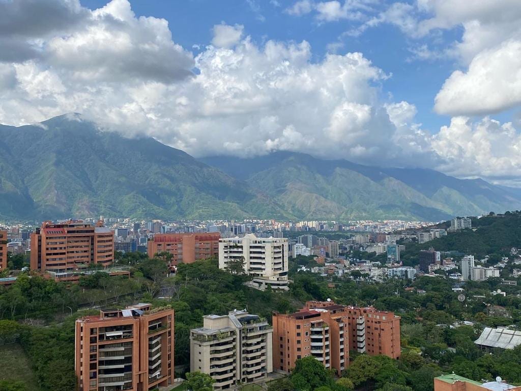 Apartamento en Colinas de Valle Arriba, Caracas - 1