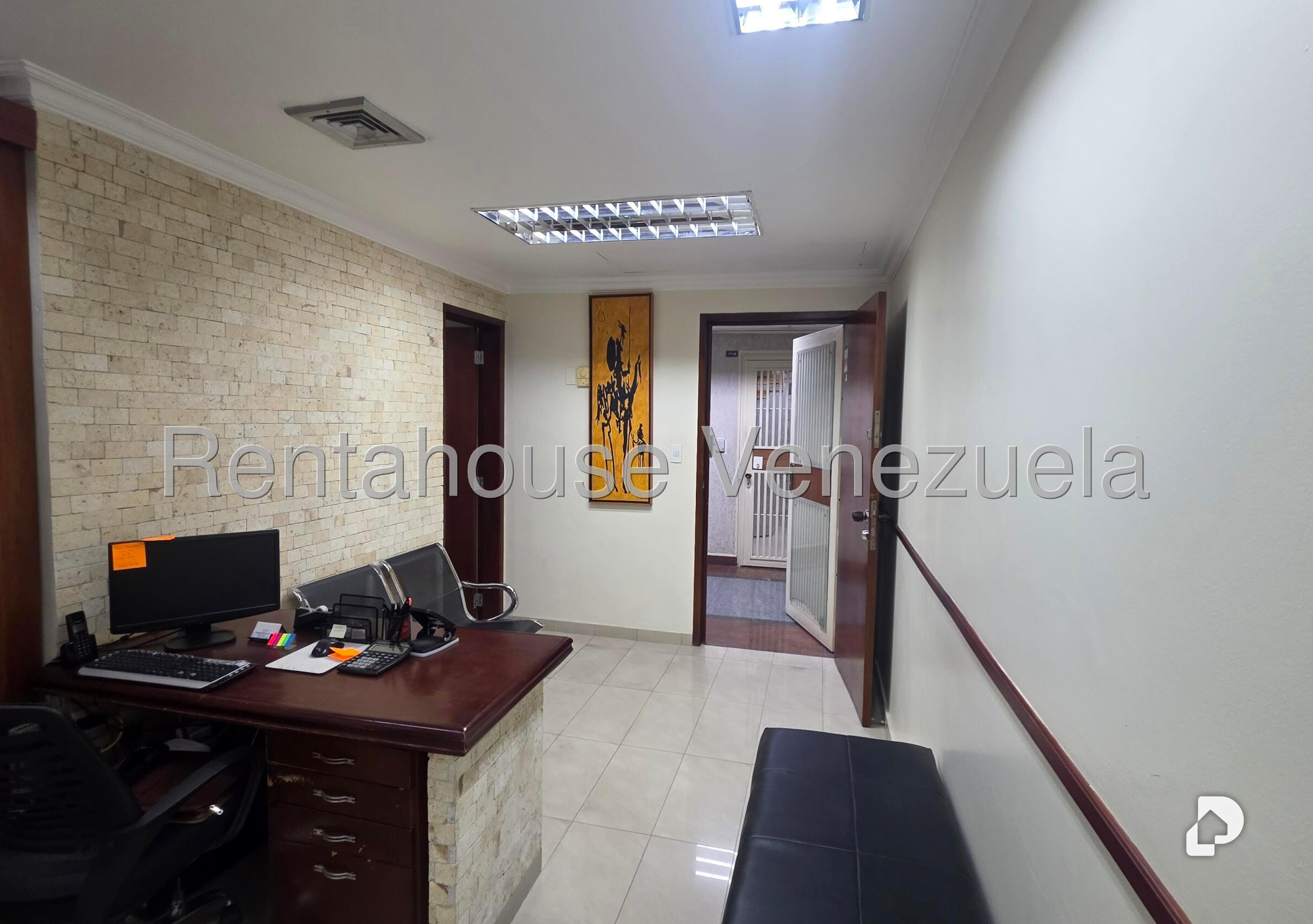 Oficina en El Rosal, Caracas – 2