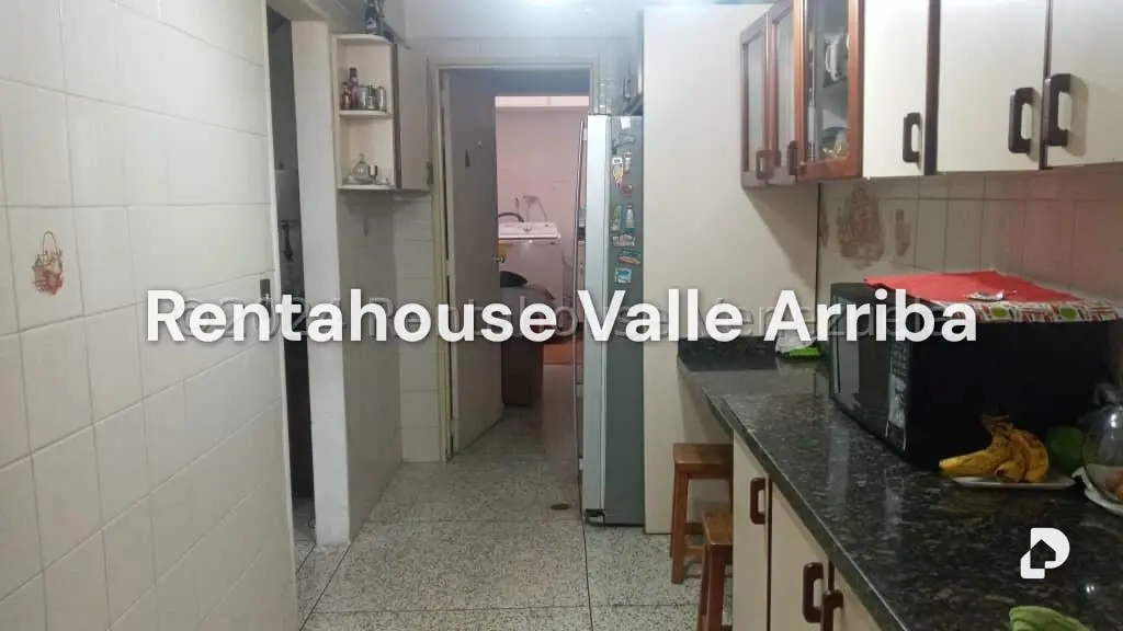 Casa en Lomas De La Trinidad, Caracas – 7