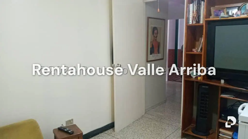 Casa en Lomas De La Trinidad, Caracas – 10