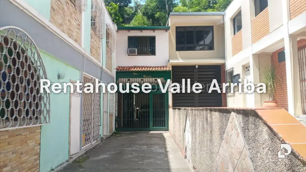 Casa en Lomas De La Trinidad, Caracas – 1