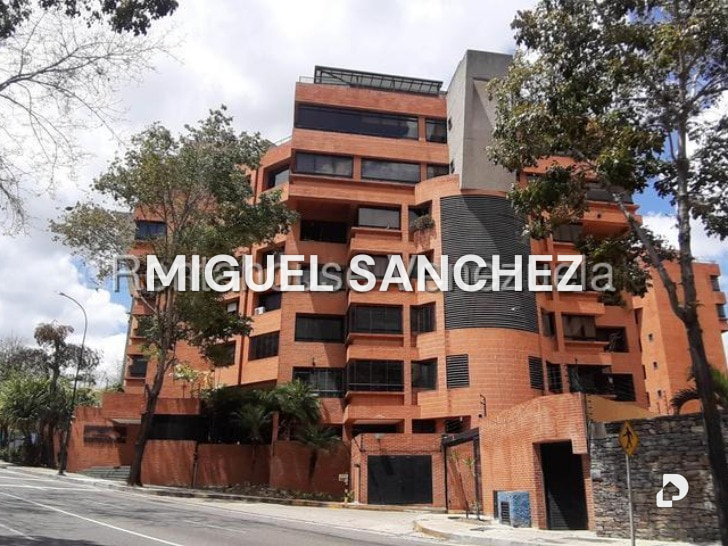 Apartamento en Los Samanes, Caracas – 1