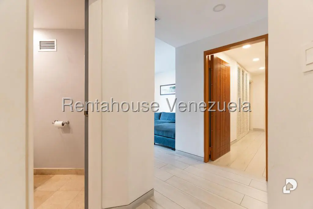 Apartamento en Country Club, Caracas – 17