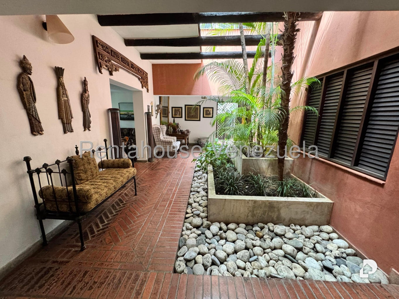 Casa en Los Palos Grandes, Caracas – 3