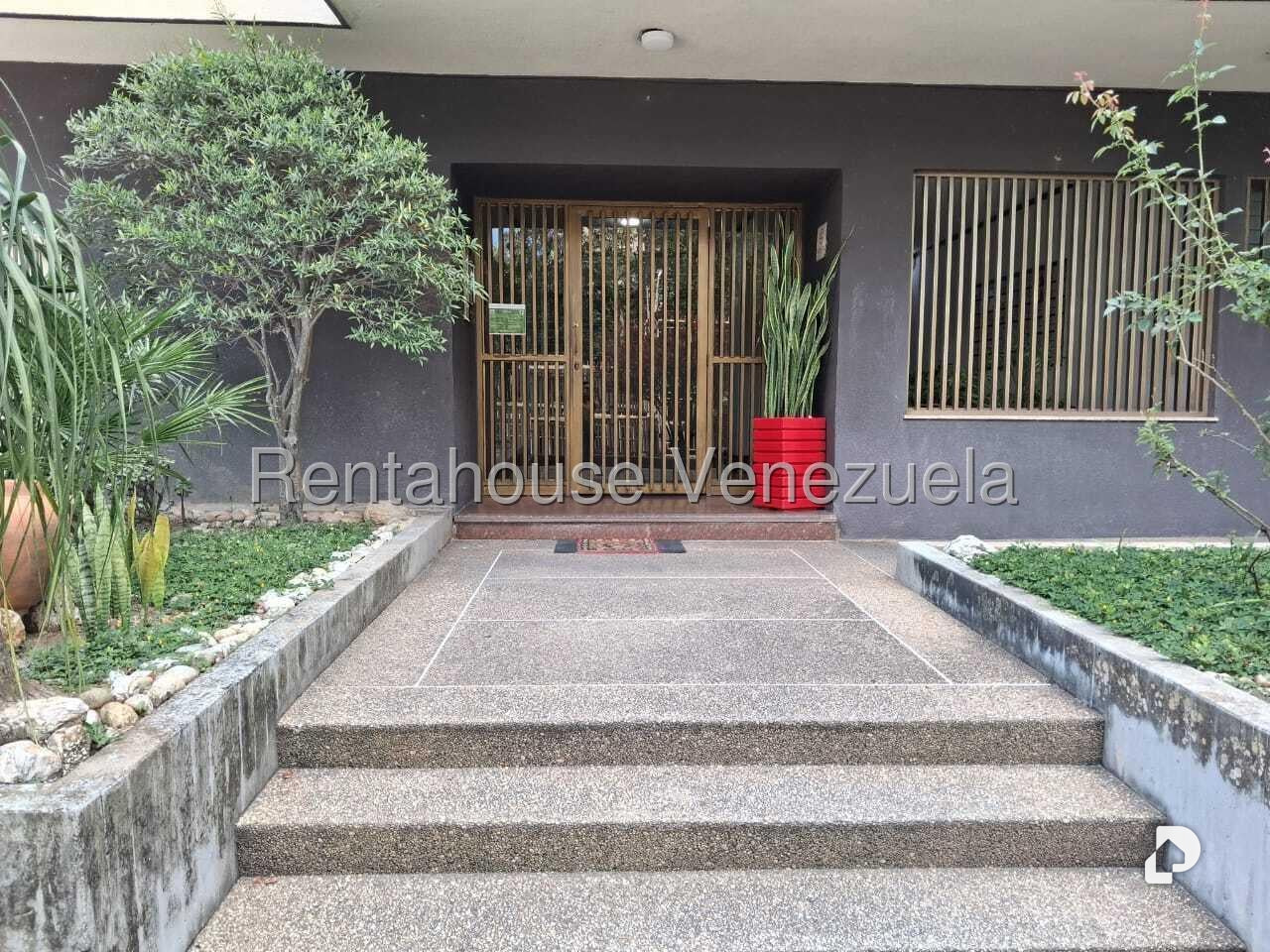 Apartamento en La Urbina, Caracas – 2