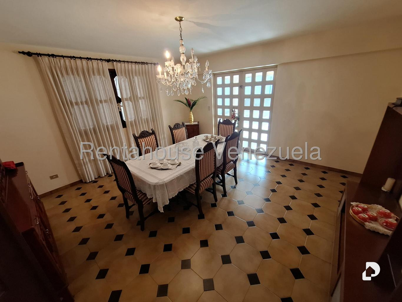 Casa en Macaracuay, Caracas – 7