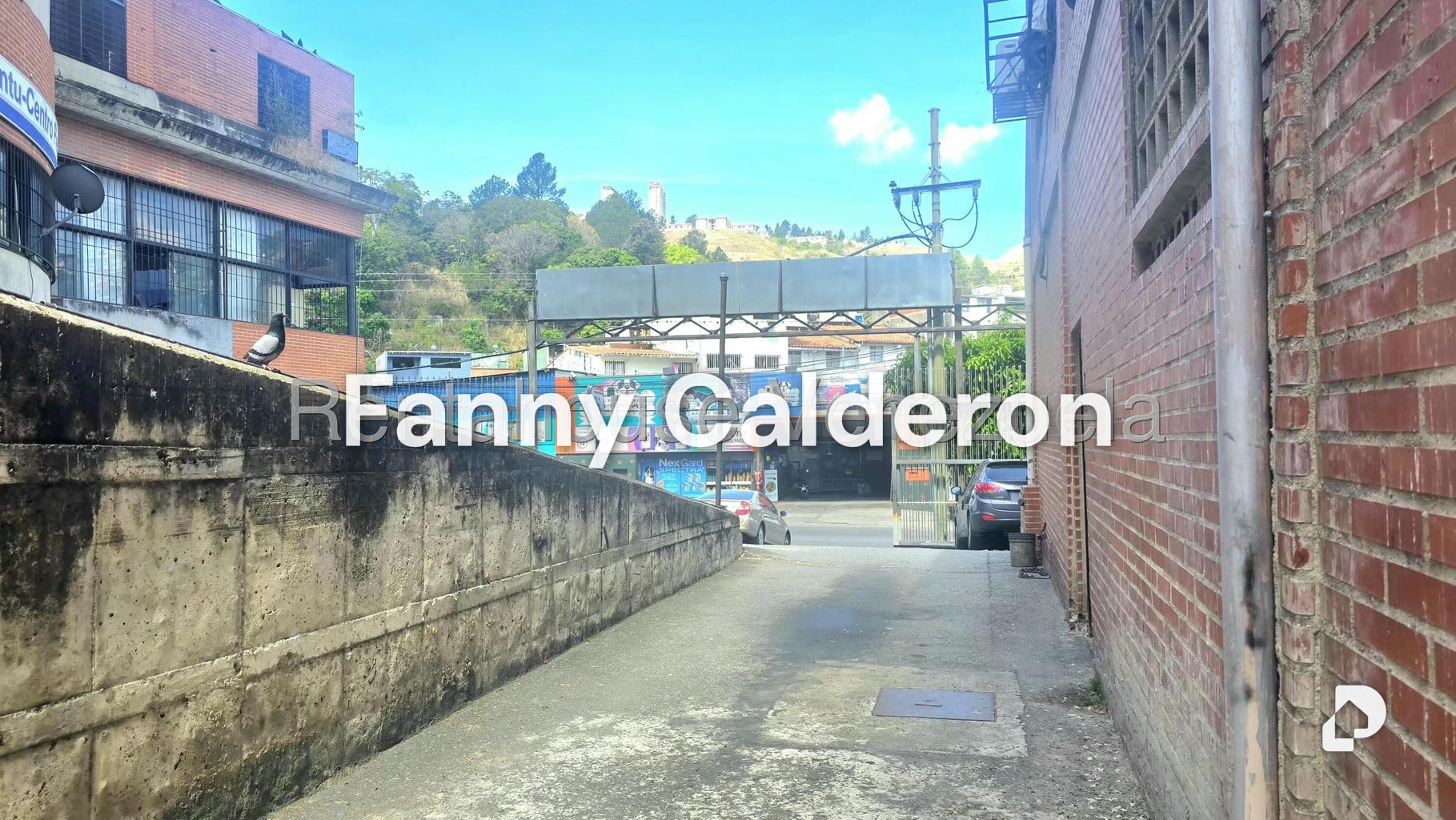 Local comercial en Piedra Azul, Caracas – 4