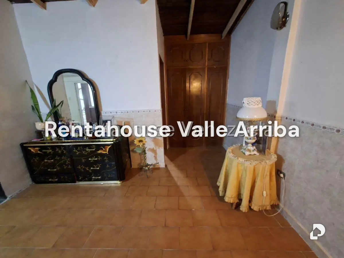 Casa en La Rosaleda, San Antonio de Los Altos – 30