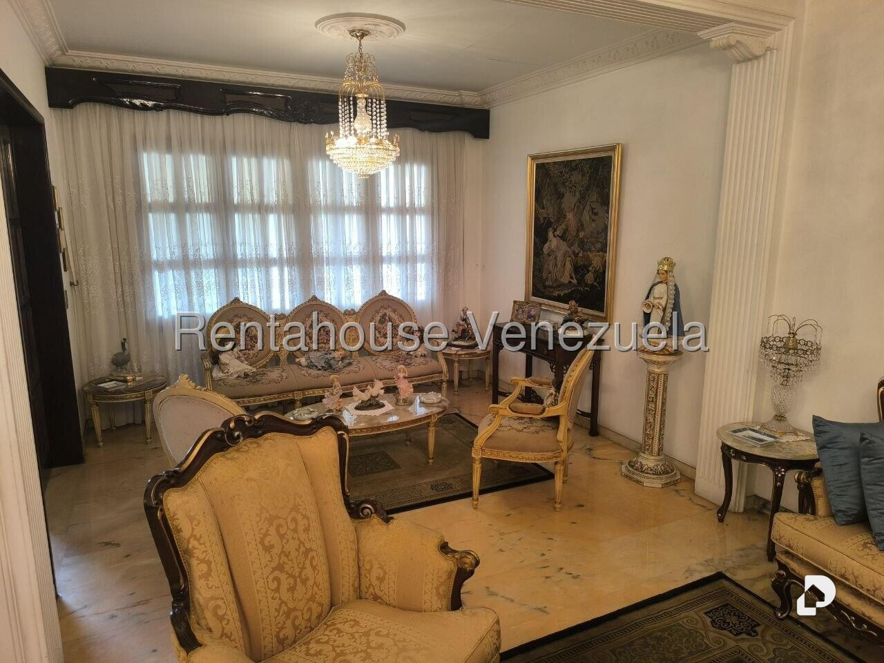 Casa en El Marqués, Caracas – 16