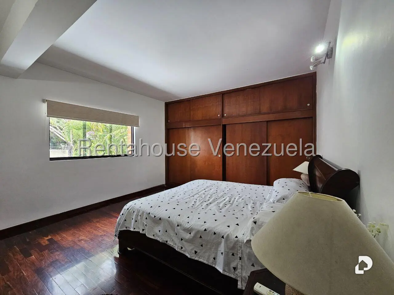 Casa en Prados del Este, Caracas – 30