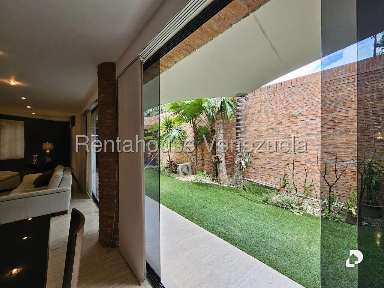 Casa en Prados del Este, Caracas – 9
