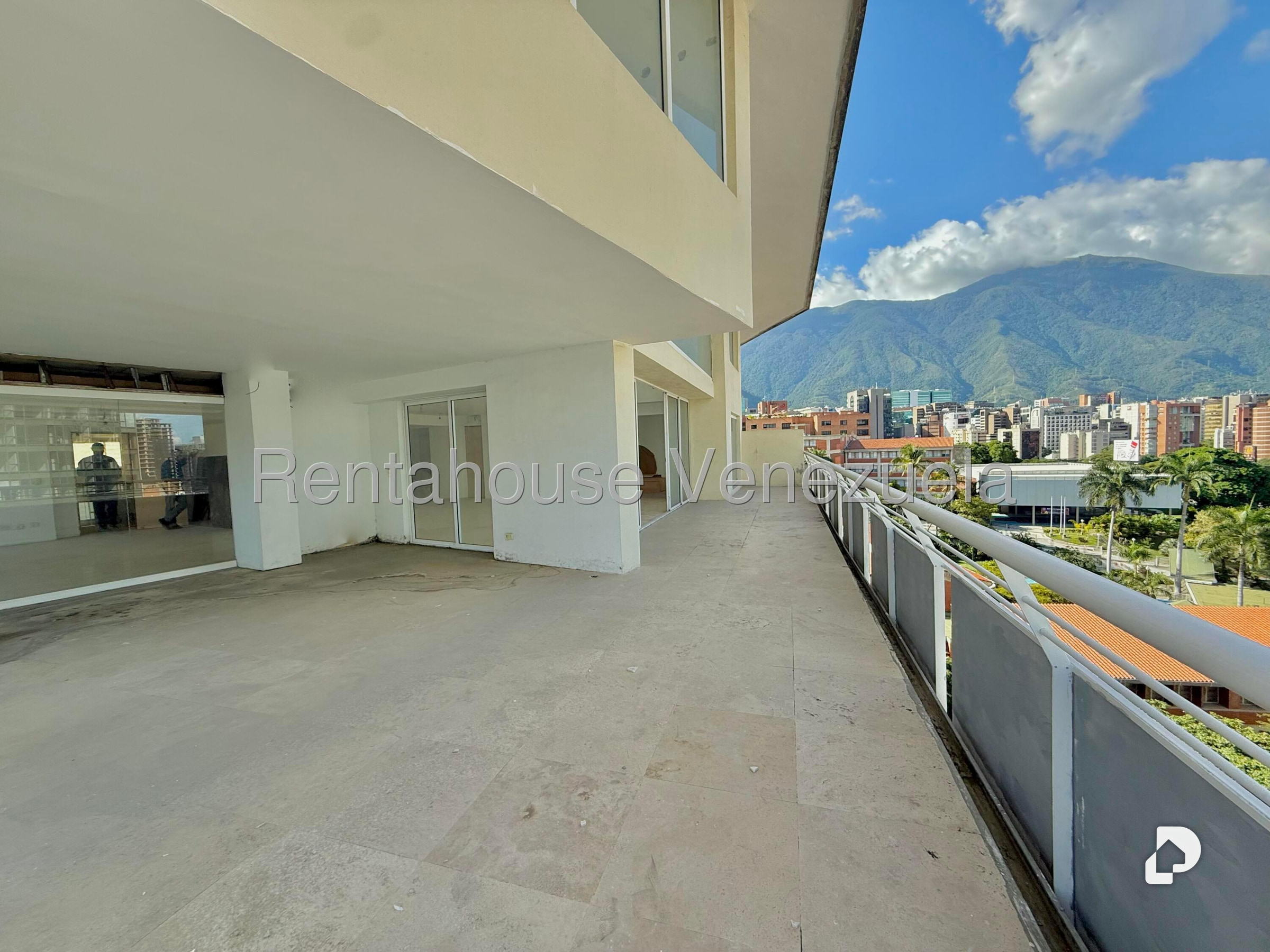 Penthouse en Las Mercedes, Caracas – 2
