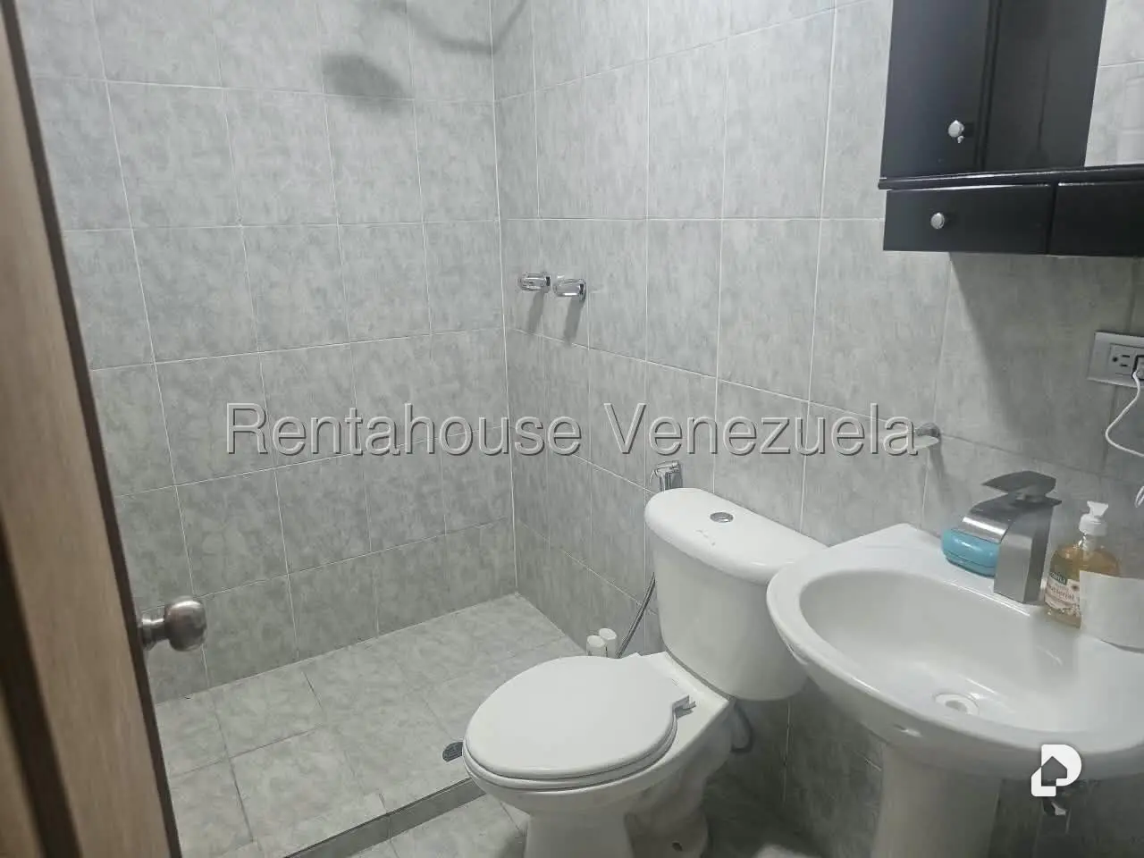 Apartamento en Colinas de La Tahona, Caracas – 14