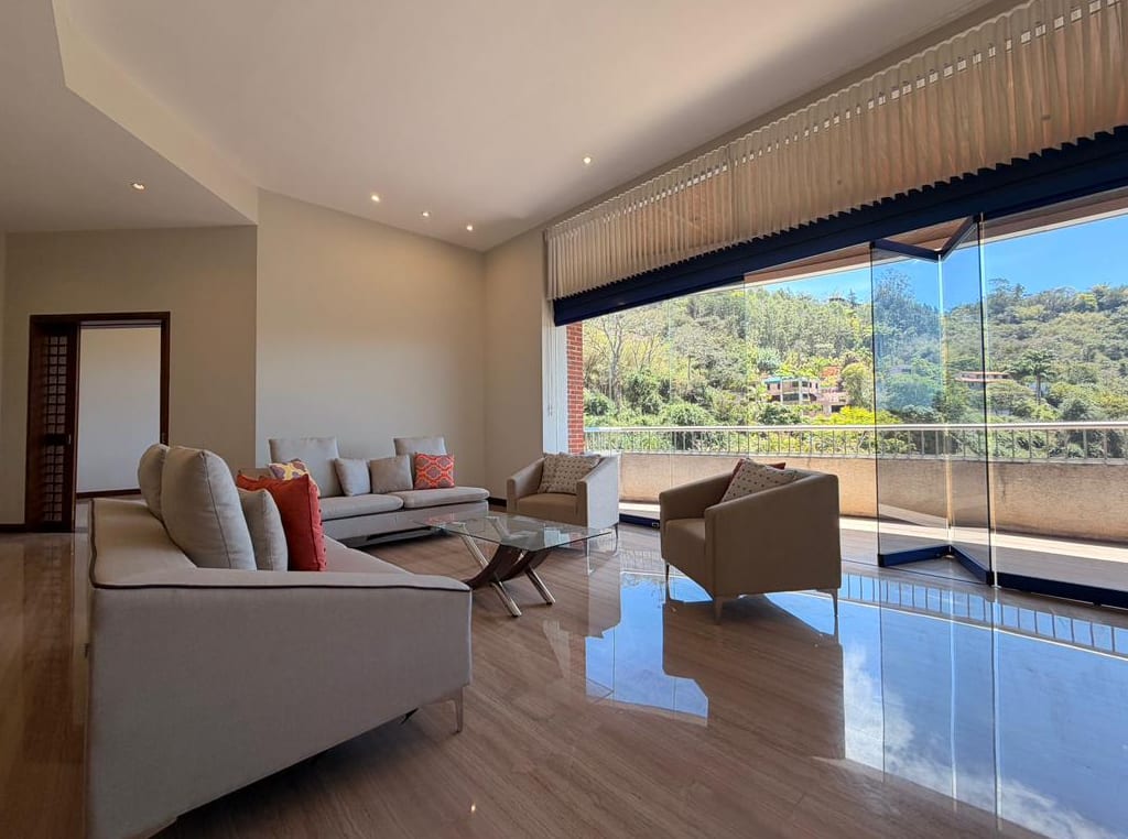 Apartamento en La Lagunita, Caracas - 1