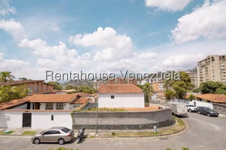 House in La Boyera, Caracas - 1