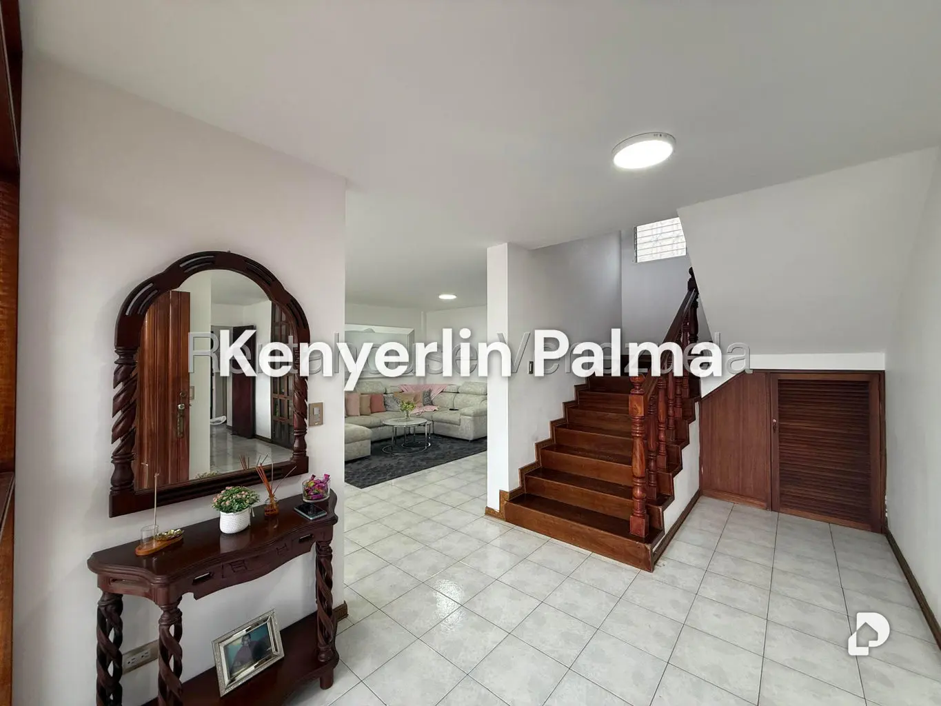 House in La Boyera, Caracas – 4
