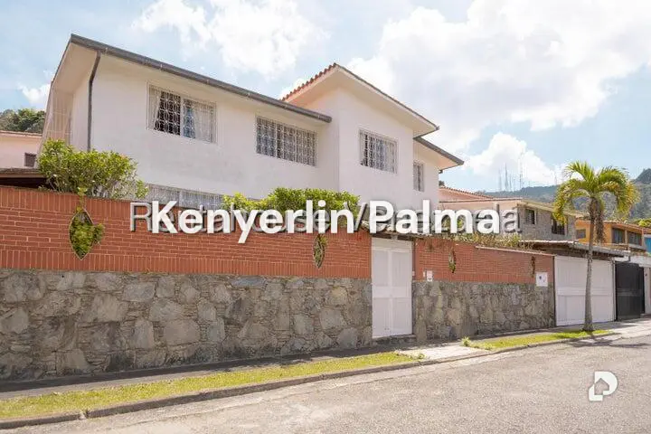 House in La Boyera, Caracas – 29