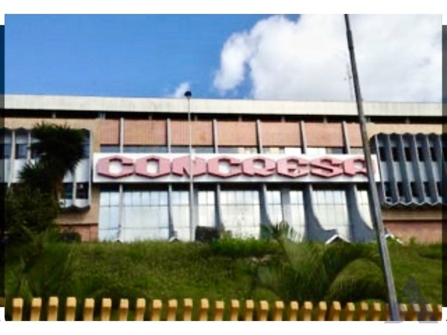 Local comercial en Prados del Este, Caracas - 1