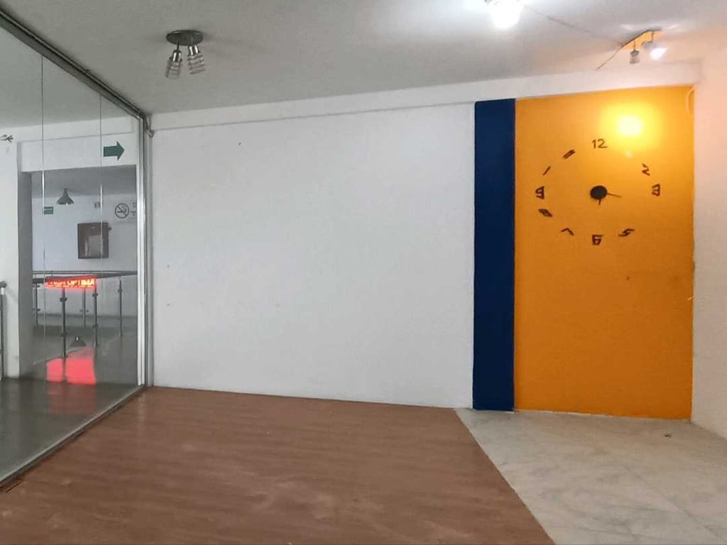 Local comercial en Catedral, Valencia - 1