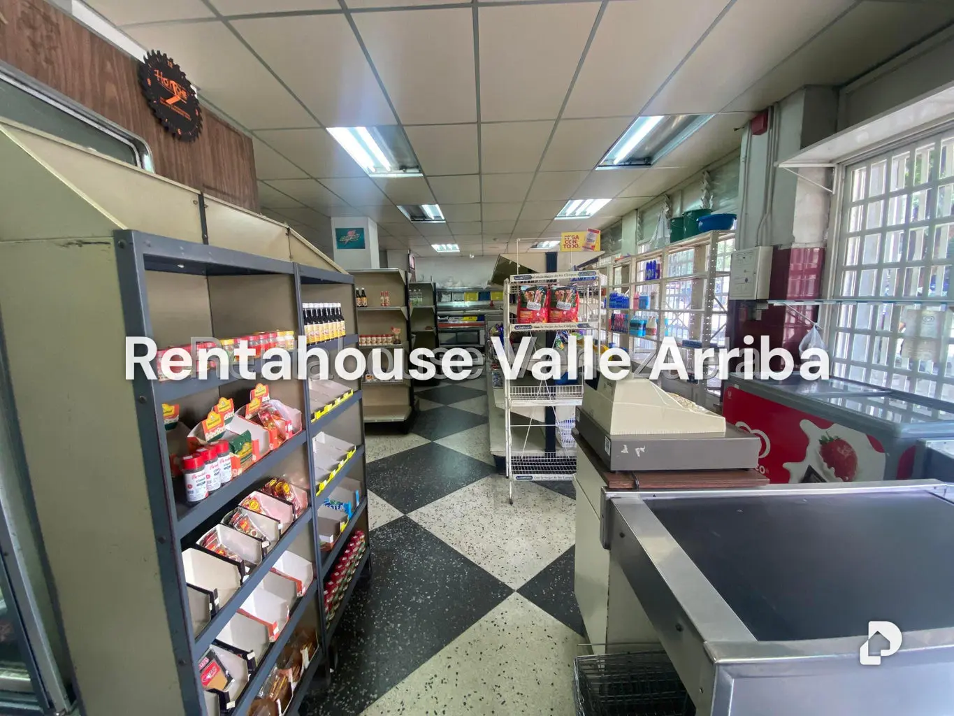 Local comercial en Las Acacias, Caracas – 12