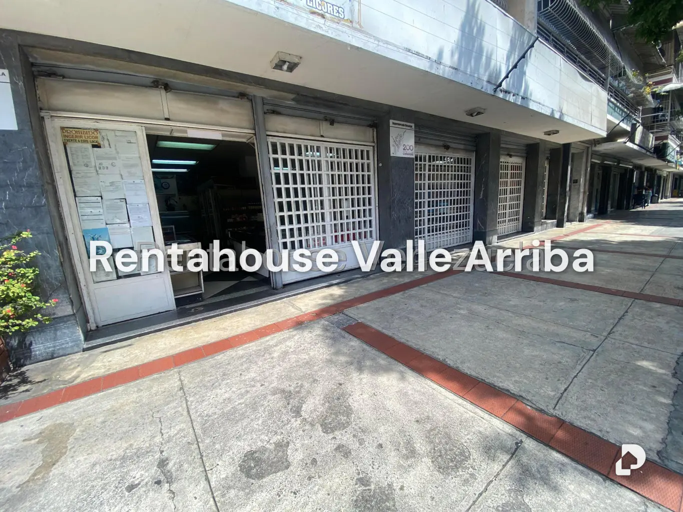 Local comercial en Las Acacias, Caracas – 16