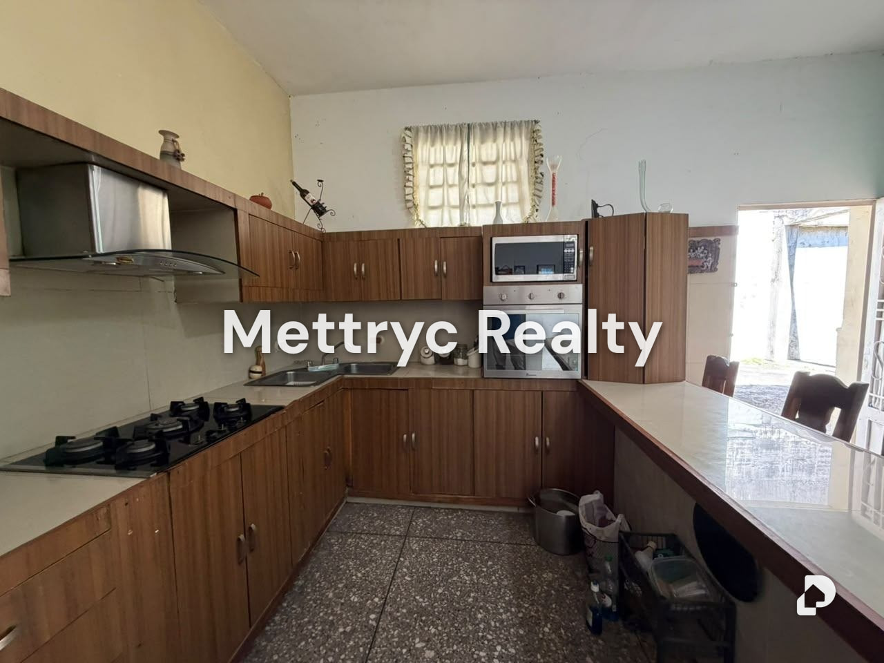 Casa en Urbanización Colinas De Santa Rosa, Barquisimeto – 19