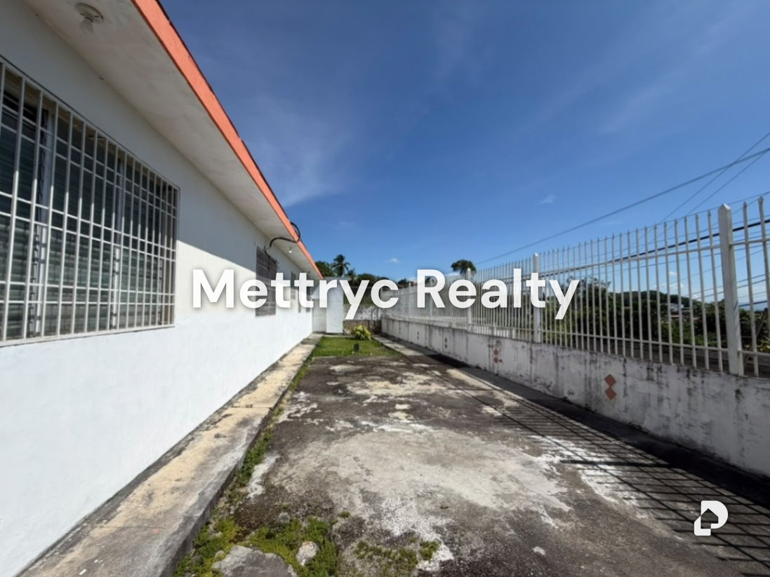 Casa en Urbanización Colinas De Santa Rosa, Barquisimeto – 25