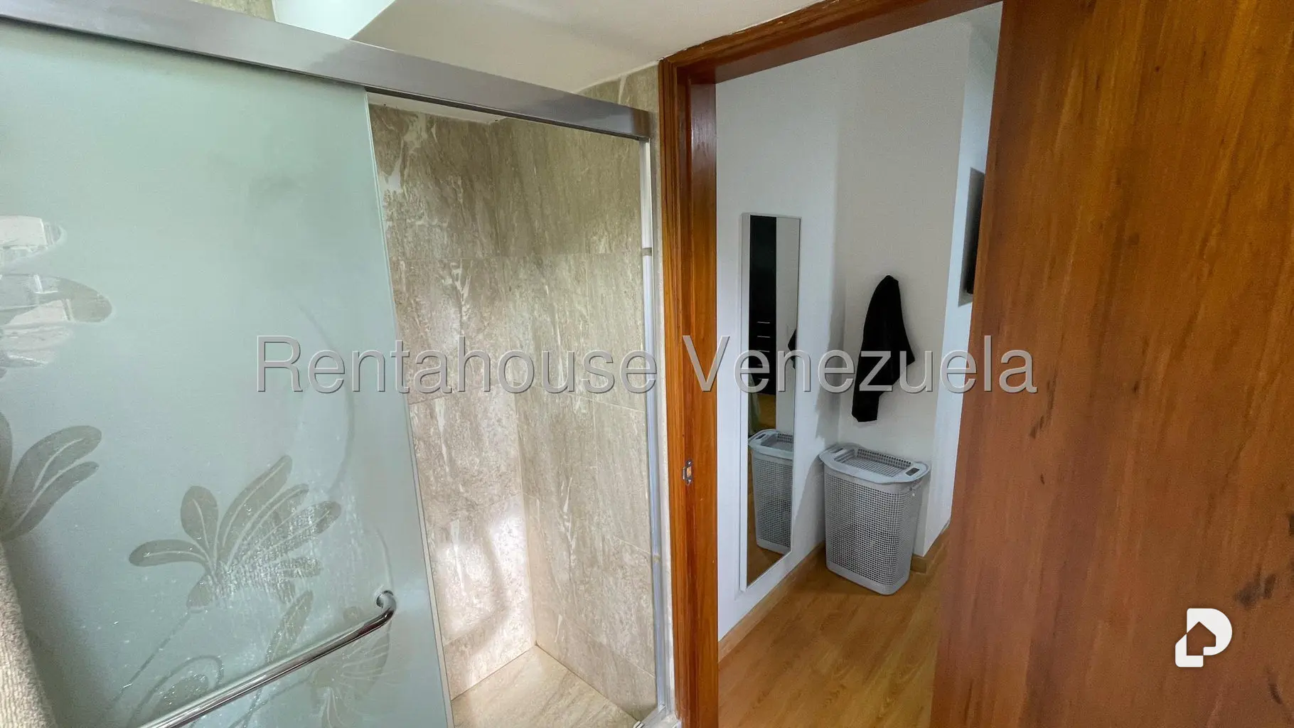 Apartamento en Llano Verde, Caracas – 12
