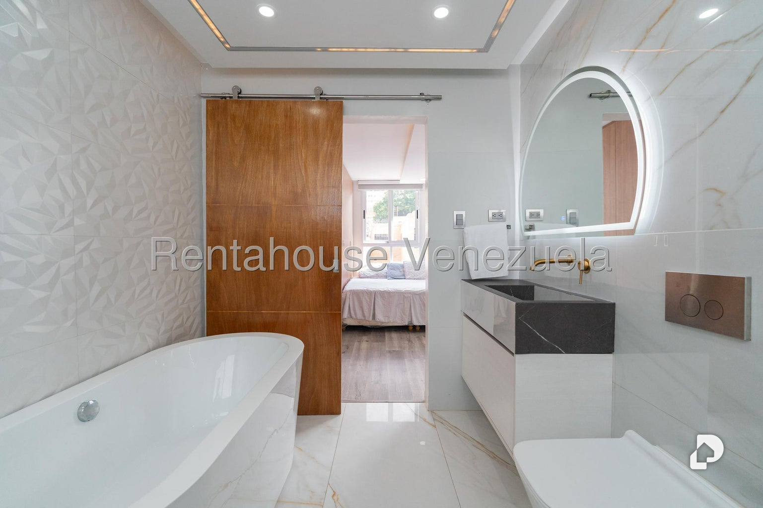 House in Santa Eduvigis, Caracas – 26