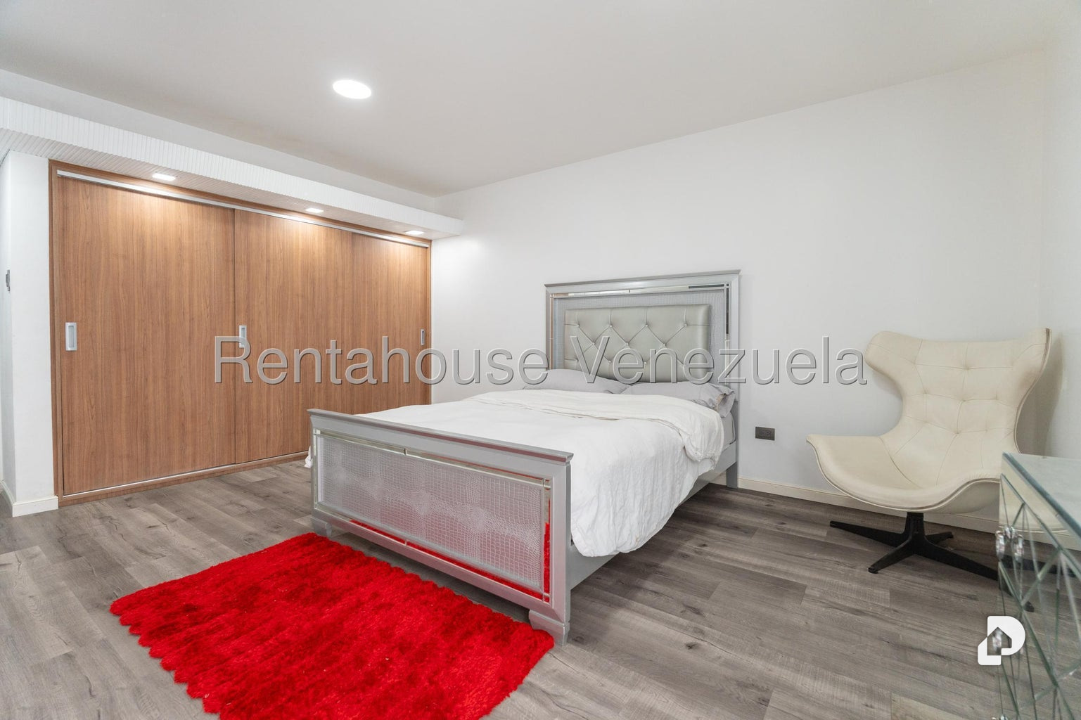 House in Santa Eduvigis, Caracas – 16